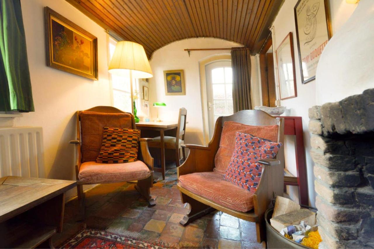 Rustic Retreat: Fireplace, Bbq, + Forest Access Burgh-Haamstede Eksteriør billede