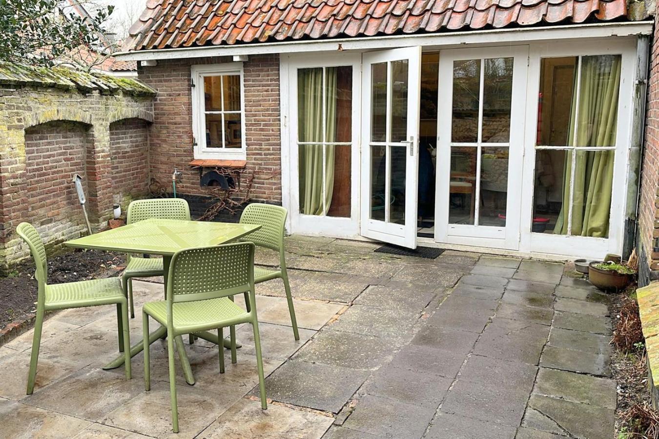 Rustic Retreat: Fireplace, Bbq, + Forest Access Burgh-Haamstede Eksteriør billede